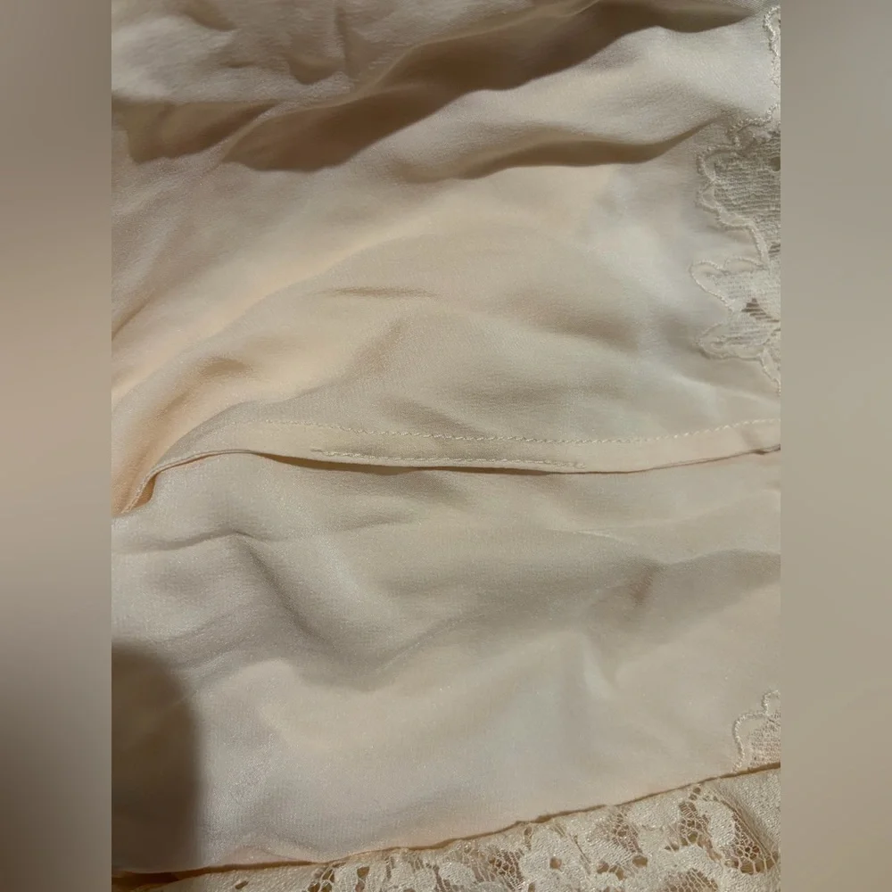 Doen Lucine Top in Candlelight - Picture 6 of 6